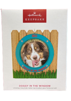 Hallmark 2023 Keepsake Doggy in the Window Photo Frame Christmas Ornament New