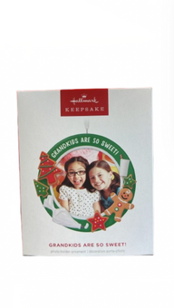 Hallmark 2025 Keepsake Grandkids Are So Sweet! Photo Frame Christmas Ornament N