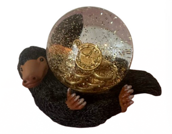 Universal Studios Harry Potter Fantastic Beasts Niffler Snow Globe New With Box