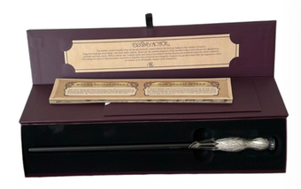 Universal Studios Epic Universe Harry Potter Cosme Acajor Holly Houx Wand New