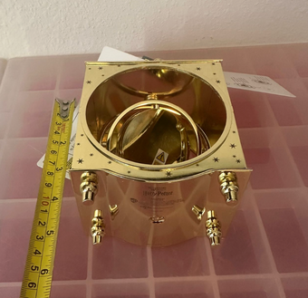 Universal Studios Harry Potter World Time-Turner Quartz Clock New With Box