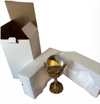 Universal Studios Wizarding World Harry Potter Gold Cup Snow Globe New With Box