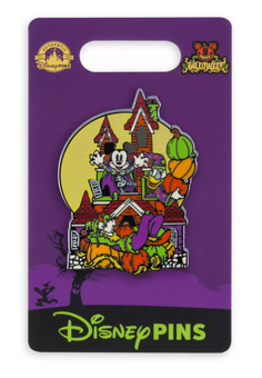 Disney Parks Mickey Mouse & Friends Halloween Glow-in-the-Dark Pin New With Card