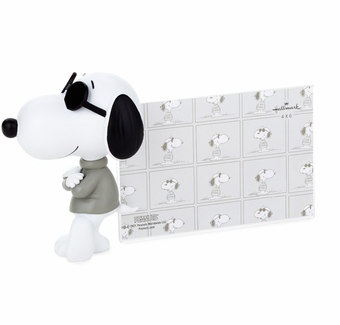 Hallmark Peanuts Dimensional Joe Cool Snoopy Picture Frame New