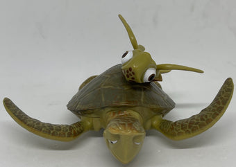 Disney Parks Finding Nemo Crush and Squirt Turtle Pullback Vehicle Toy New
