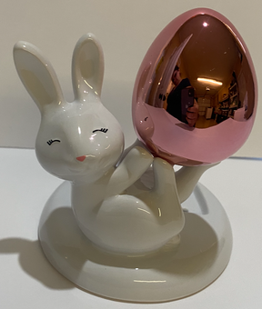 Bath and Body Works 2022 Easter Bunny with Egg Hand Soap Holder New with Box