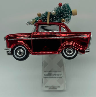 Bath and Body Works 2022 Mid Century Car w Christmas Tree Wallflowers Plug New