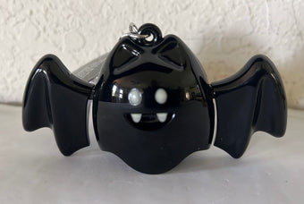 Bath and Body Works 2022 Halloween Flapping Bat Pocket* Bac Holder Keychain New