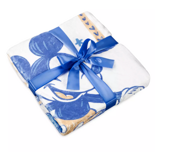 Disney Parks Mickey and Minnie with Menorah Hanukkah Throw Blanket New with Tag