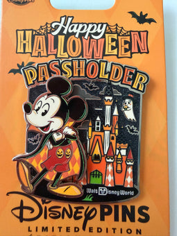 Disney Parks Happy Halloween 2026 Mickey Passholder Limited Pin New with Card