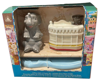Disney Parks Jungle Cruise Boat Salt & Pepper Shaker Set New With Tag