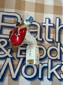 Bath and Body Works Disney Snow White Apple Wallflowers Plug Nightlight New