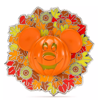 Disney Parks Halloween Mickey Jack-o'-Lantern Wreath Light-Up Pin New w Card