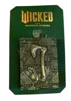 Universal Studios Wicked For Good Tin Man Boq Moving Transition Pin New w Card
