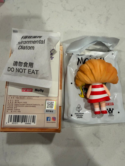 Pop Mart MOLLY Carb-Lover Croissant Balaclava Figure USA SELLER New