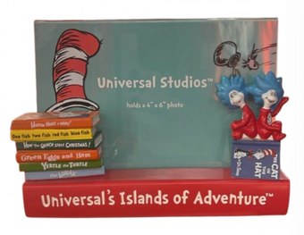 Universal Studios Islands Dr Seuss Hat and Things Peek Frame New With Tag