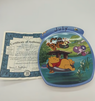 Disney Bradford Exchange Winnie The Whole Year Through July Plate New COA