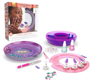 FAO Schwarz Deck Out Your Nails Set New With Box