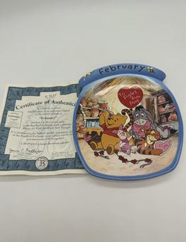 Disney Bradford Exchange Winnie The Whole Year Through February Plate New COA