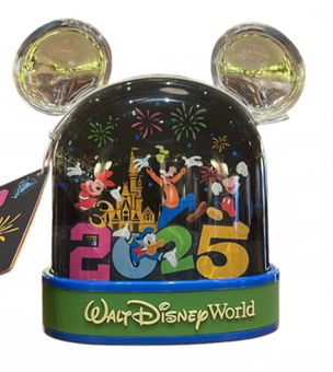 Disney Parks 2025 Mickey Mouse And Friends Water Plastic Snow Globe New With Tag