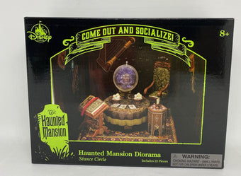 Disney Parks Haunted Mansion Diorama Madame Leota 22 Pieces New with Box