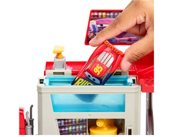 Disney Cars Color Changers Mobile Paint Shop Mack New with Box