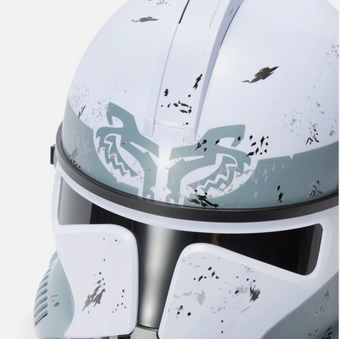 Disney Parks Star Wars 104th Battalion Clone Trooper Voice Changing Helmet New