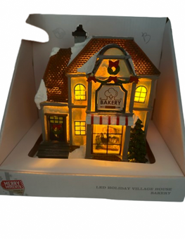 Merry Moments Led Lighted Christmas Holiday Village House Bakery New with Box