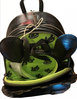 Universal Epic Universe How To Train Dragon Toothless Backpack w Headband New