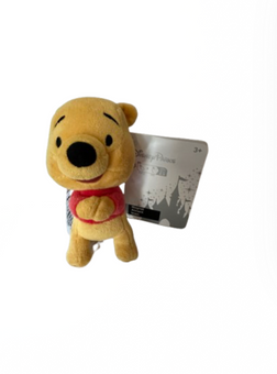Disney Parks Winnie the Pooh Plush Magnet New with Tag