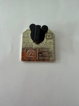 Disney Parks 2024 Mickey Hidden Star Wars Droids R2-BHD Pin New