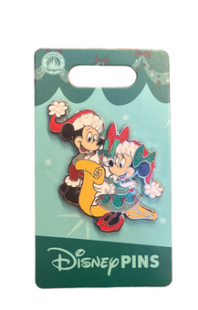 Disney Parks Mickey & Minnie Christmas 2026 Open Edition Pin New With Tag