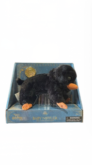 Universal Studios Harry Potter Baby Niffler Shoulder Magnet Sound Movement New