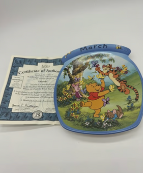 Disney Bradford Exchange Winnie The Whole Year Through March Plate New COA