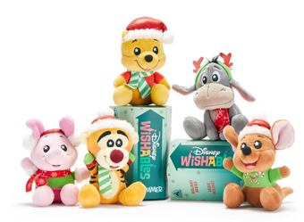 Disney Parks Wishables Winnie the Pooh Holiday Mystery Small Soft Toy Sealed New