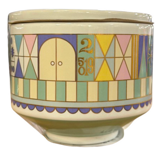 Disney Parks It's a Small World Fresh Citrus Scented Candle New With Tag