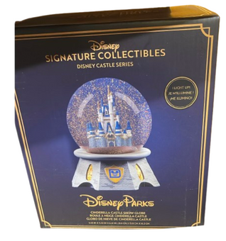 Disney Parks Signature Collectibles Cinderella Castle Snow Globe New With Tag