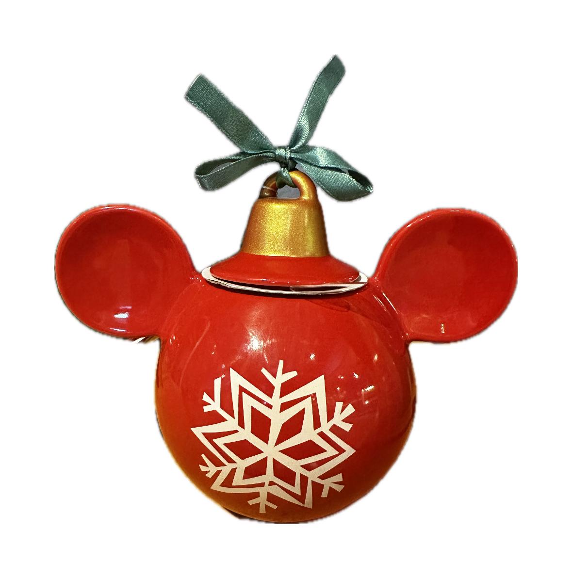 Disney Parks Mickey Icon Snowflake Gingerbread Scented Candle New with Tag