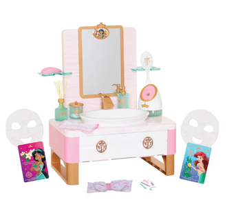 Disney Princess Deluxe Day Spa Style Set New with Tag