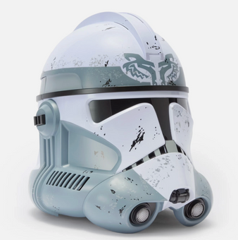 Disney Parks Star Wars 104th Battalion Clone Trooper Voice Changing Helmet New