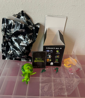 Universal Studios Dark Universe Bitty Monsters Open Box Figure New With Box
