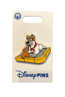 Disney Parks Oliver and Dodger on Sidewalk Pin New with Card