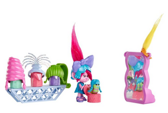 DreamWorks Trolls Band Together Hairageous Wardrobe Queen Poppy Small Doll New