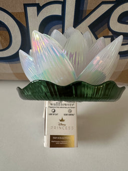 Bath and Body Works Disney Tiana Flower Wallflowers Scent Control Nightlight New