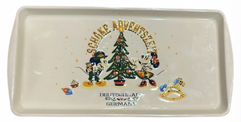 Disney Parks Mickey Minnie Epcot Germany Schone Adventszeit Tray New with Tag
