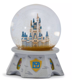 Disney Parks Cinderella Castle Light Up Snow Globe Walt Disney World New