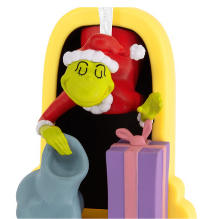 Hallmark Dr. Seuss How The Grinch Stole Christmas Grinch in Fireplace Ornament