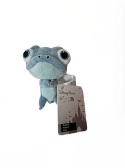 Disney Parks Frozen II Bruni the Salamander Plush Magnet New with Tag