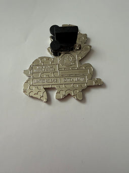 Disney Parks 2026 Haunted Mansion Dog Cats Dogs Halloween Costume Mystery Pin
