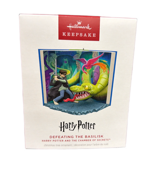 Hallmark Harry Potter Chamber of Secrets Defeating the Basilisk Ornament New